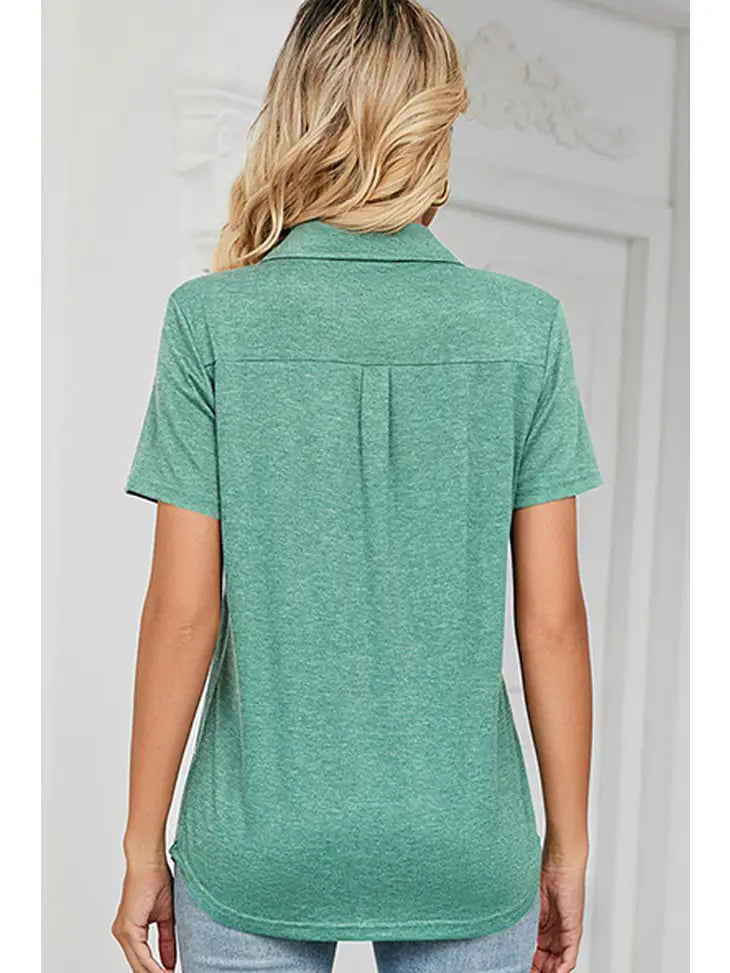 SHORT SLEEVE POCKET COLLAR TOP